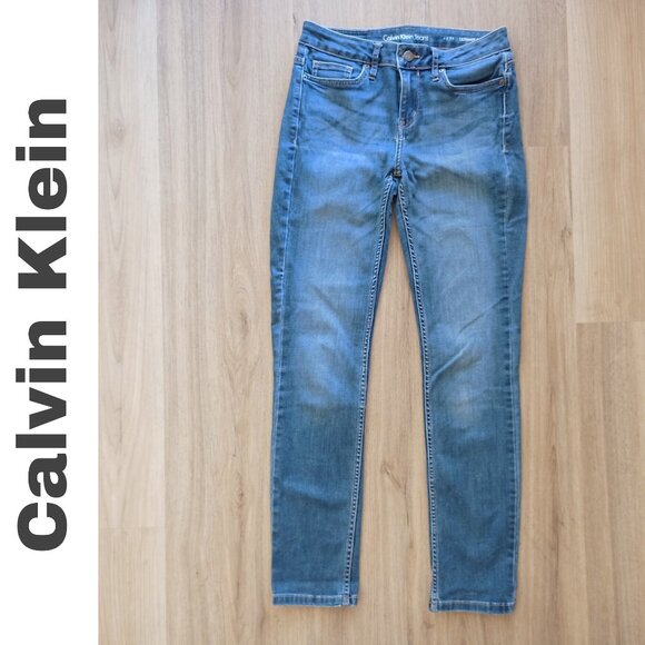 Calvin Klein skinny jeans - Picture 2 of 9